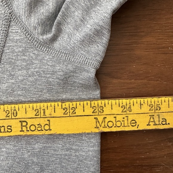 Tommy Bahama 1/4 Zip Pullover Men's Large Light Gray Pullover Marlin Mock Neck - Picture 5 of 6